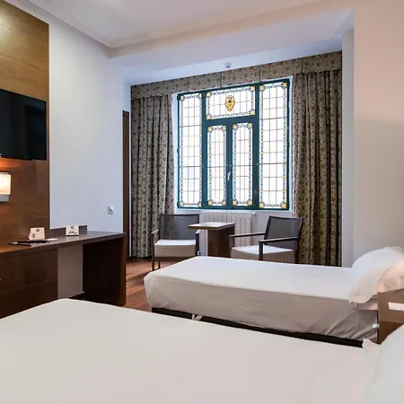 Hotel Soho Boutique 3*